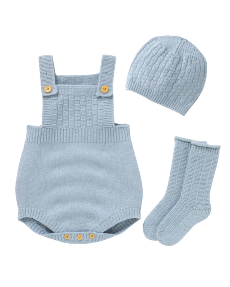 Conjunto 3 Peças Macacão de malha Touca e Meias